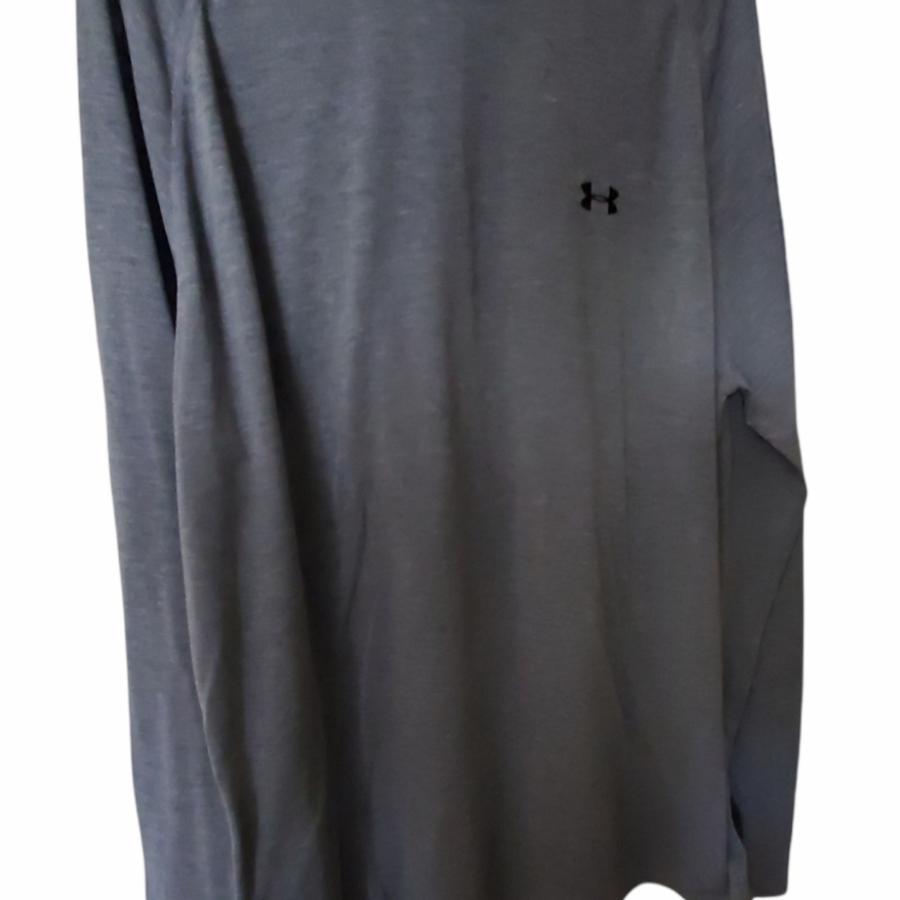 Under Armor Gray Long Sleeve Shirt SIZE XL